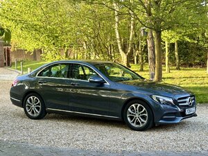 Mercedes-Benz C-Class 2.0 C200 Sport AUTO 4dr