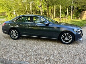 Mercedes-Benz C-Class 2.0 C200 Sport AUTO 4dr