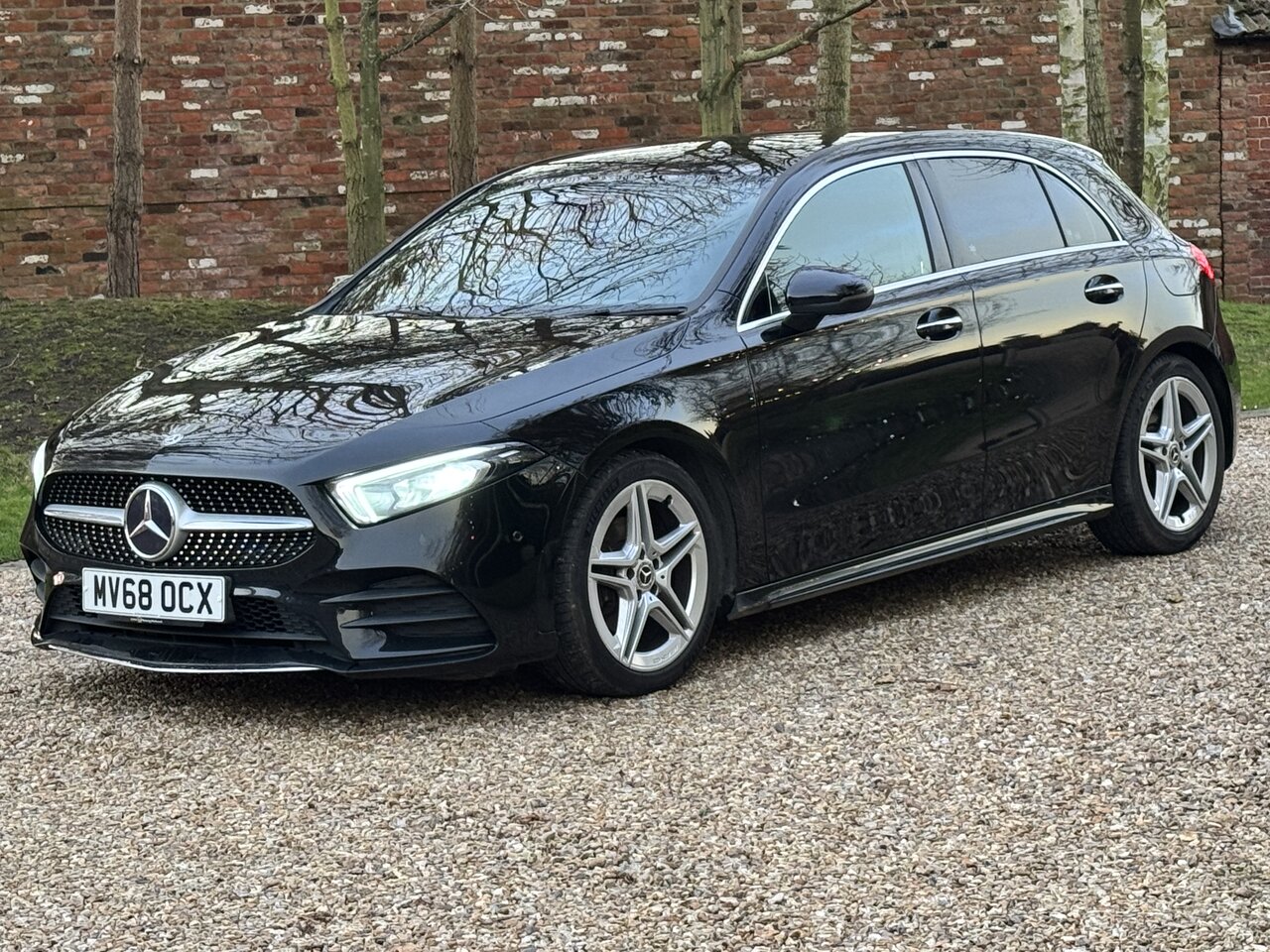 Mercedes-Benz A-Class 200 AMG Line 1.3 Petrol Premium 5dr