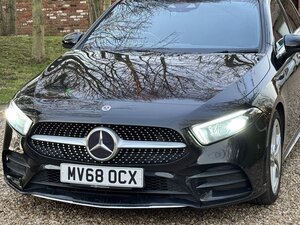 Mercedes-Benz A-Class 200 AMG Line 1.3 Petrol Premium 5dr