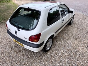 Ford Fiesta 1.3 Fiesta Flight 3dr