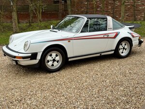Porsche 911Targa 3.0 SC