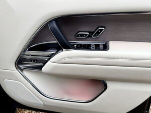 Land Rover Range Rover P530 S/C V8 4.4 Autobiography LWB