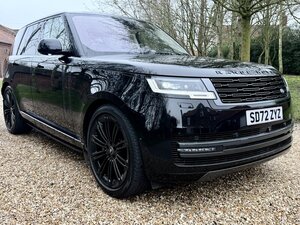 Land Rover Range Rover P530 S/C V8 4.4 Autobiography LWB