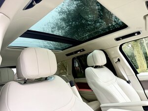 Land Rover Range Rover P530 S/C V8 4.4 Autobiography LWB