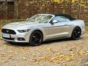 Ford Mustang 2.3 Mustang Ecoboost AUTO Convertible