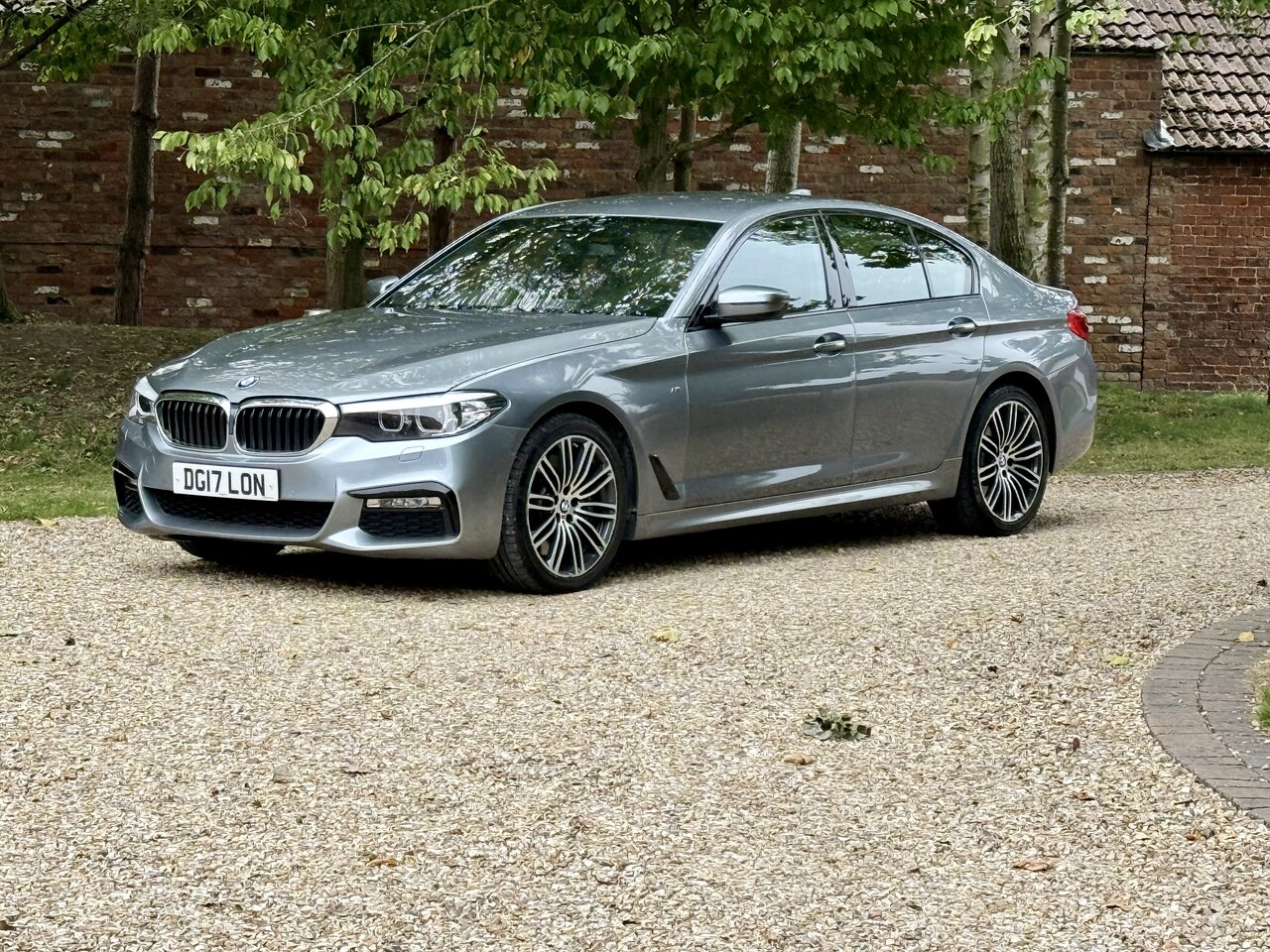 BMW 5 Series 3.0 540I Xdrive M Sport AUTO 4dr