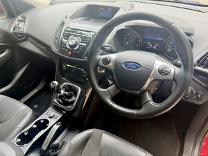 Ford 2.0 Kuga Titanium  DCI 5dr