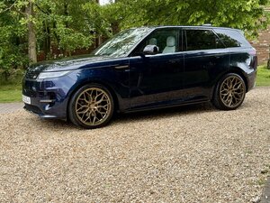 Land Rover Range Rover Sport 3.0 Range Rover Sport Dynamic SE D MHEV AUTO 5dr