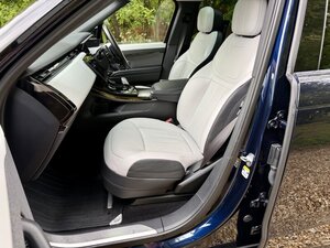 Land Rover Range Rover Sport 3.0 Range Rover Sport Dynamic SE D MHEV AUTO 5dr