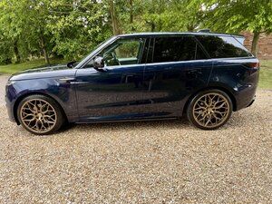 Land Rover Range Rover Sport 3.0 Range Rover Sport Dynamic SE D MHEV AUTO 5dr