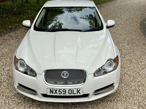 Jaguar XF 3.0 XF Premium Luxury V6 AUTO Saloon