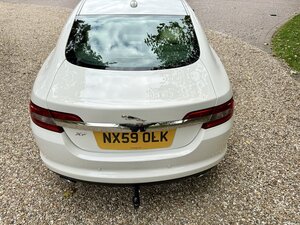 Jaguar XF 3.0 XF Premium Luxury V6 AUTO Saloon