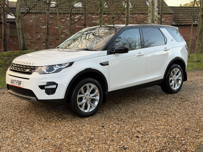 Land Rover Discovery Sport SE  TECH TD4 7 Seats