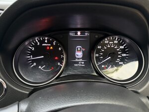 Nissan Qashqai 1.2 petrol N-connecta Dig-t 5dr
