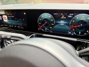 Mercedes-Benz B-Class 2.0 220 AMG LINE Premium 4matic AUTO 