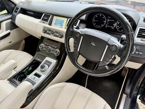 Land Rover Range Rover Sport 3.0 Range Rover Sport HSE Luxury SDV6 Auto 5dr