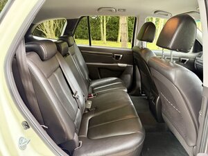 Hyundai Santa Fe 4WD Premium 2.2 CRDI Automatic