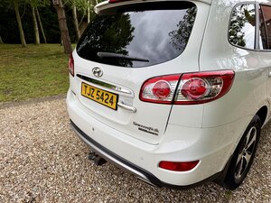 Hyundai Santa Fe 4WD Premium 2.2 CRDI Automatic