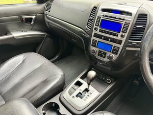 Hyundai Santa Fe 4WD Premium 2.2 CRDI Automatic
