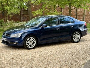 Volkswagen Jetta 2.0 TDi Sport Automatic Saloon