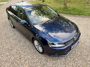 Volkswagen Jetta 2.0 TDi Sport Automatic Saloon