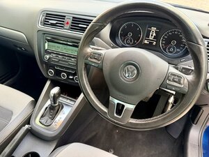 Volkswagen Jetta 2.0 TDi Sport Automatic Saloon