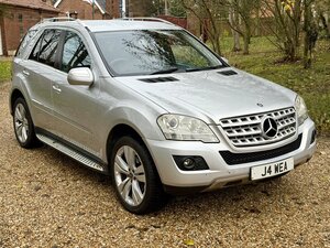Mercedes-Benz M-Class ML 320 CDI Sport AUTO 5dr