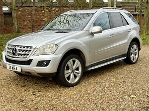 Mercedes-Benz M-Class ML 320 CDI Sport AUTO 5dr
