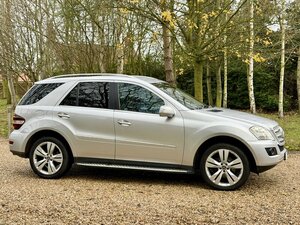 Mercedes-Benz M-Class ML 320 CDI Sport AUTO 5dr
