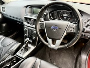 Volvo V40 2.0  SE D4 AUTO 5dr Hatch