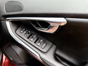 Volvo V40 2.0  SE D4 AUTO 5dr Hatch