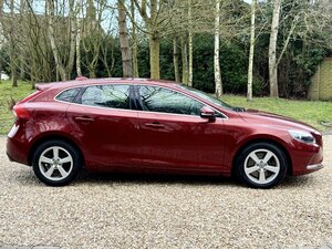 Volvo V40 2.0  SE D4 AUTO 5dr Hatch
