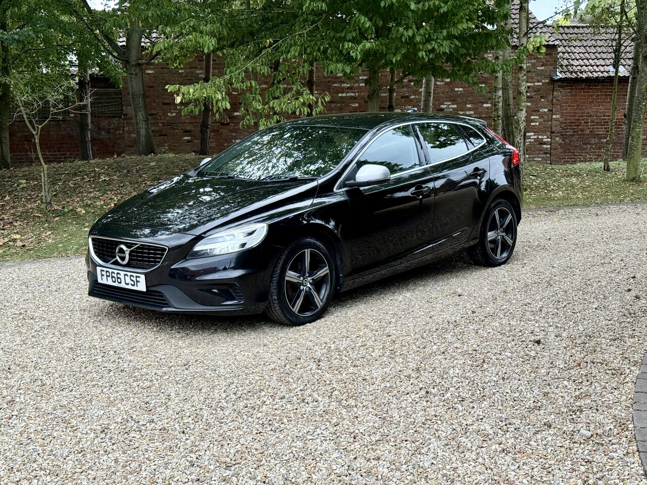 Volvo V40 2.0 V40 R-design D2 5dr