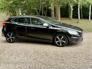 Volvo V40 2.0 V40 R-design D2 5dr
