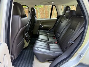 Land Rover Range Rover 3.0 Range Rover Vogue TDV6 Auto 