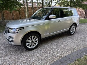 Land Rover Range Rover 3.0 Range Rover Vogue TDV6 Auto 
