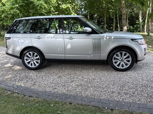 Land Rover Range Rover 3.0 Range Rover Vogue TDV6 Auto 