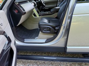 Land Rover Range Rover 3.0 Range Rover Vogue TDV6 Auto 