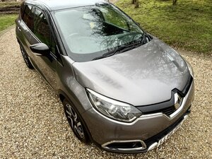 Renault Captur 1.2 Captur Signature NAV TCE AUtomatic