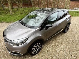 Renault Captur 1.2 Captur Signature NAV TCE AUtomatic