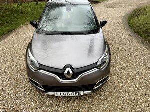 Renault Captur 1.2 Captur Signature NAV TCE AUtomatic