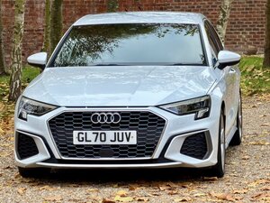 Audi A3 1.0 A3 S LINE 30 TFSI MHEV Semi-auto 4dr