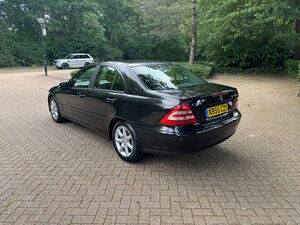 Mercedes-Benz C-Class 1.8 C180 Kompressor Classic Se A 4dr