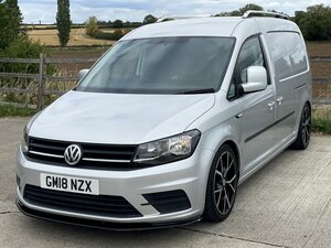 Volkswagen Caddy MaxI 2.0 Caddy Maxi C20 Trendline Tdi Semi-auto dr