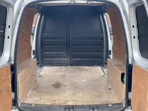 Volkswagen Caddy MaxI 2.0 Caddy Maxi C20 Trendline Tdi Semi-auto dr