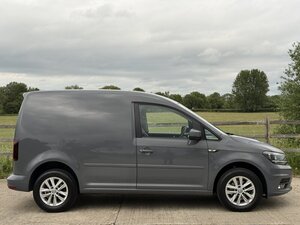 Volkswagen Caddy 2.0 Caddy C20 Highline TDI Semi-Auto DSG Tailgate