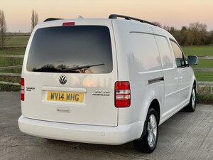 Volkswagen Caddy Maxi Highline 2.0 TDI
