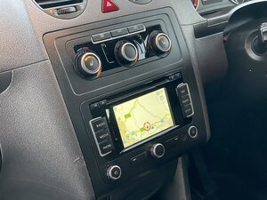 Volkswagen Caddy Maxi Highline 2.0 TDI