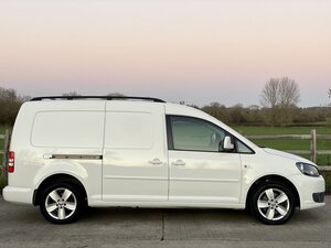 Volkswagen Caddy Maxi Highline 2.0 TDI